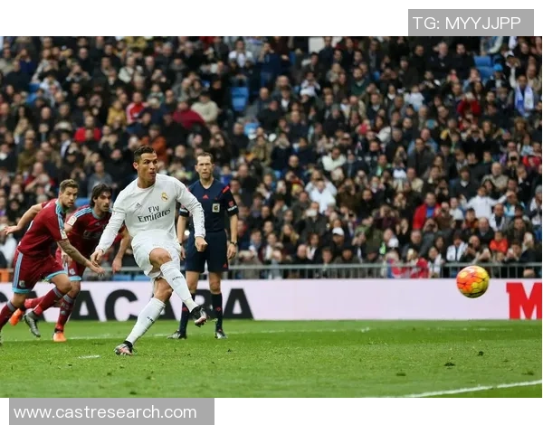 西甲精彩对决拜仁大胜AC米兰补时进球引爆全场战术解析