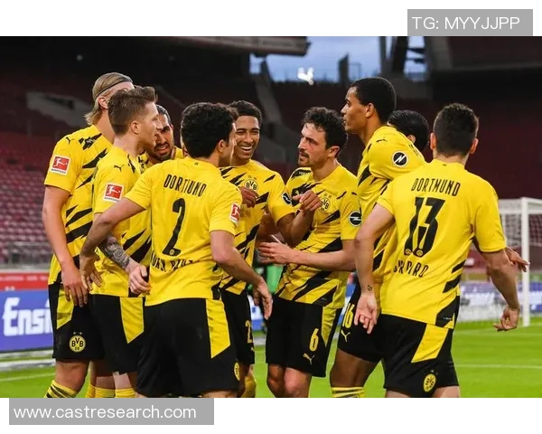 欧冠大战：多特蒙德4-0国米点球争议引发全场热议