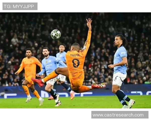 英超经典对决皇马4-3逆转尤文帽子戏法引发全场狂欢解析战术布局