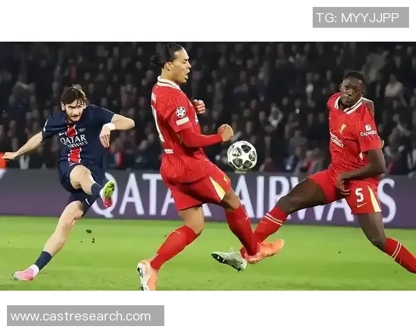 德甲精彩对决巴黎圣日耳曼大胜利物浦帽子戏法引发热议 德甲精彩对决巴黎圣日耳曼大胜利物浦帽子戏法引发热议