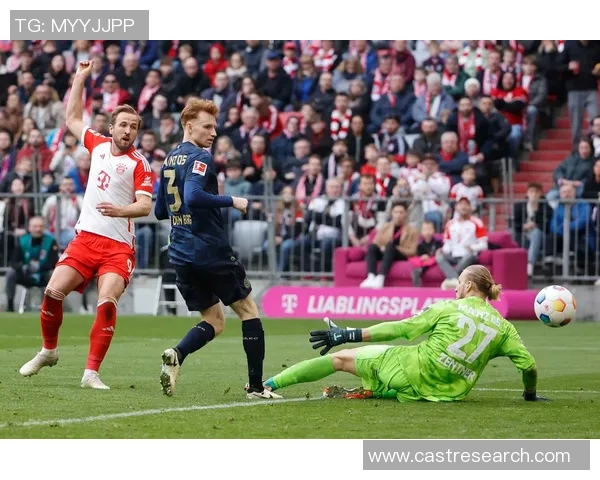 拜仁大胜里昂3-0震惊世界杯历史冷门瞬间引发全场热议 拜仁大胜里昂3-0震惊世界杯历史冷门瞬间引发全场热议