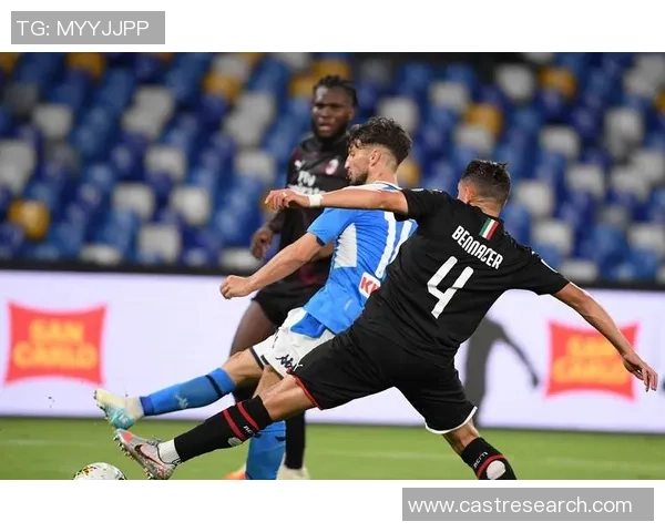 足总杯精彩对决：里昂与那不勒斯激战成平局补时进球引爆全场热情