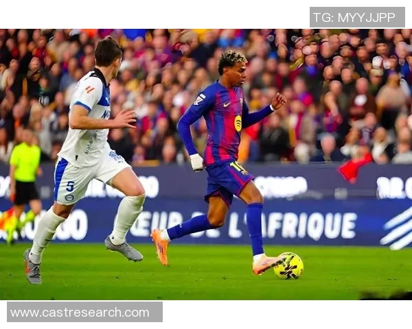 欧冠大战：利物浦逆转切尔西补时进球引发全场热议与争议判罚