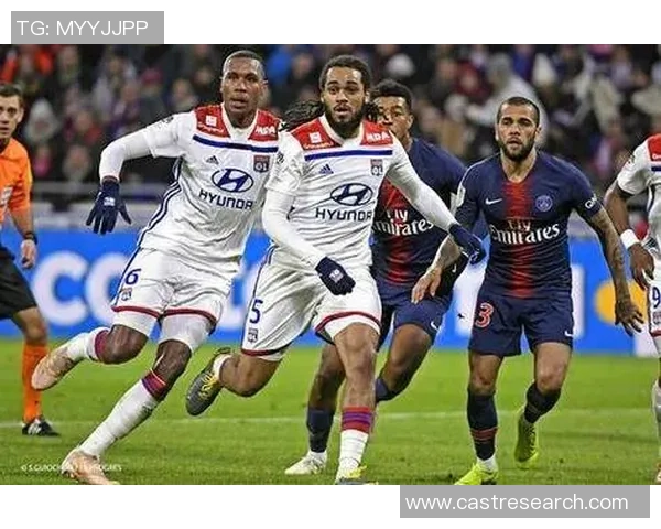 里昂大胜那不勒斯4-0神奇扑救成比赛转折点引发热议