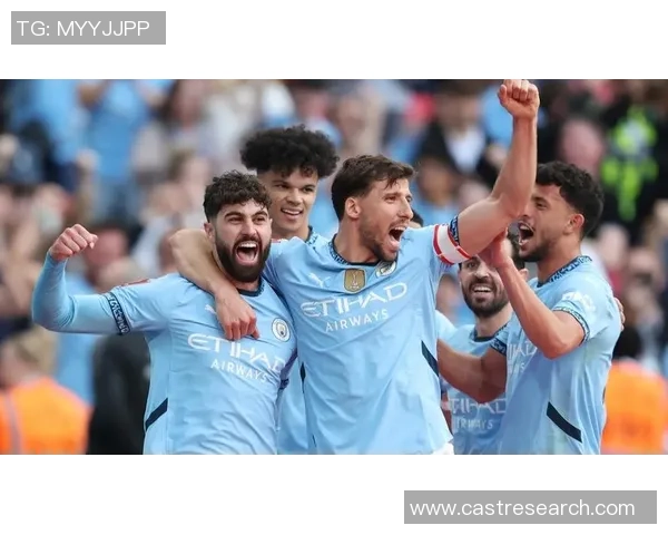 欧联杯曼城大胜AC米兰争议判罚引发全场热议与绝杀瞬间